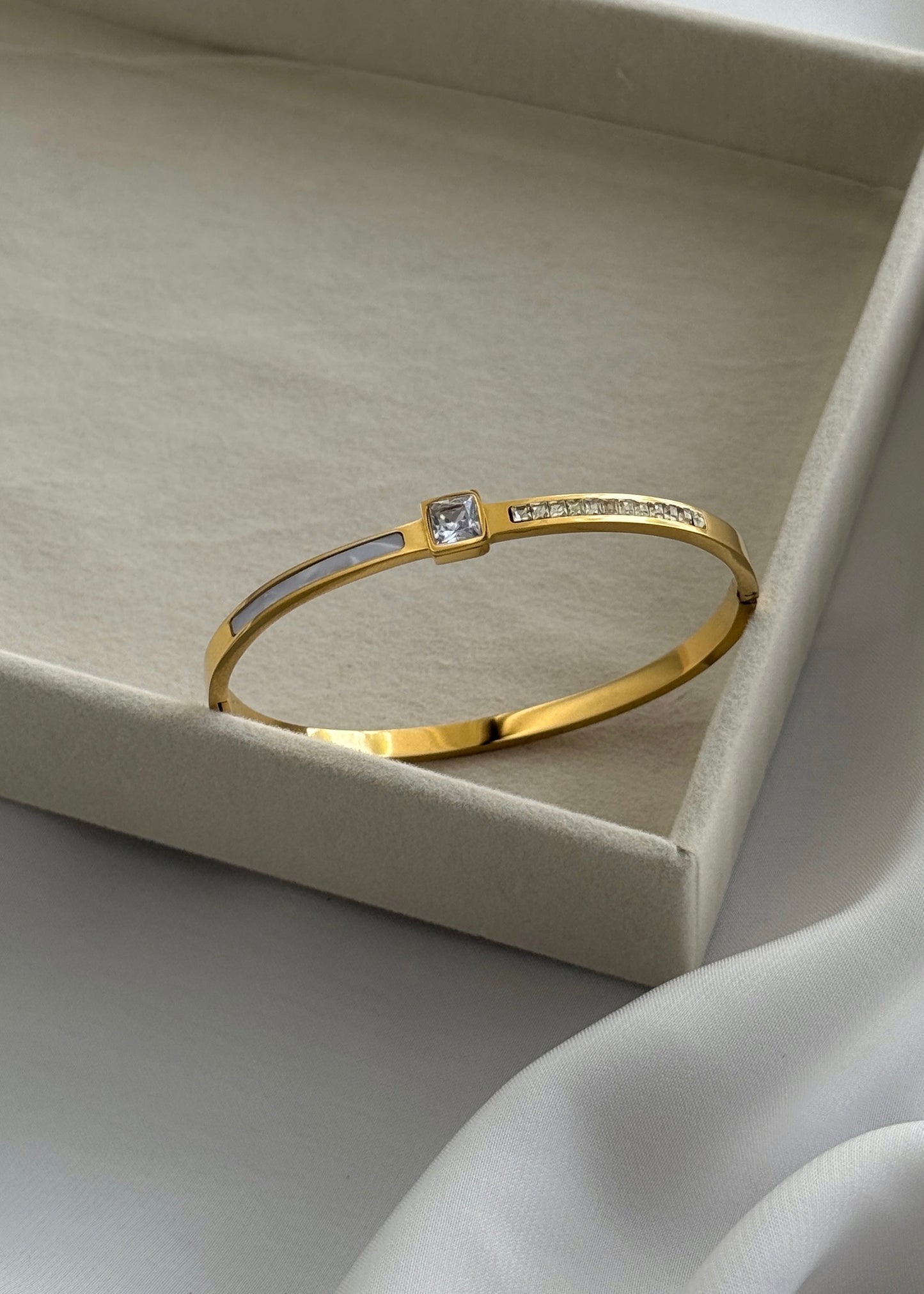Laska Bracelet