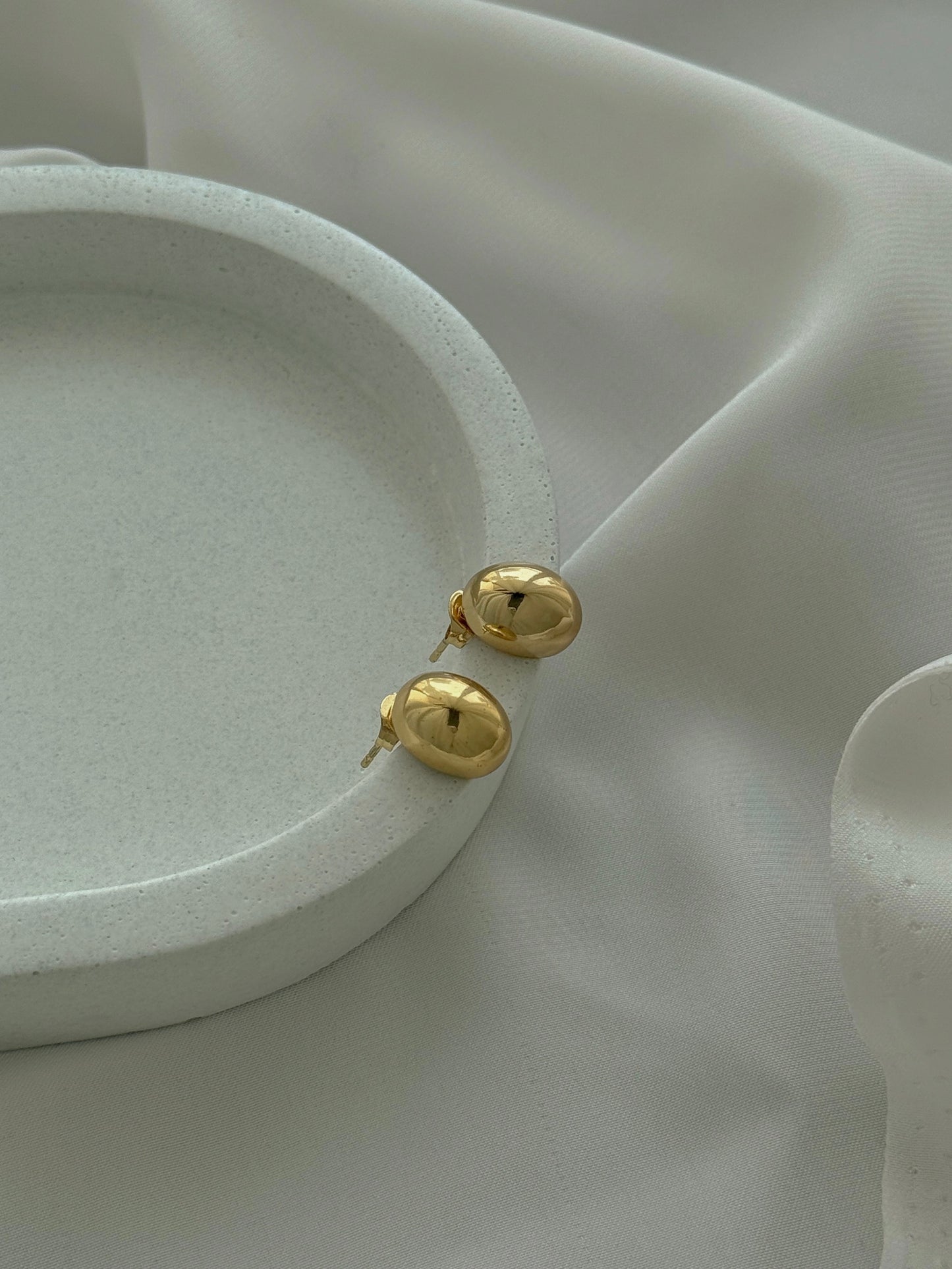 Una Earrings