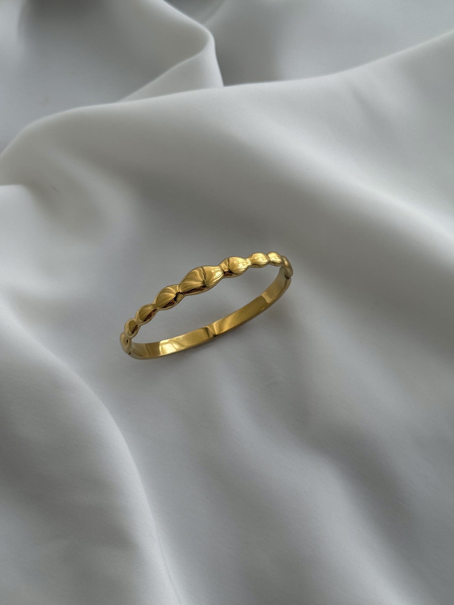 Caeli Luxe Cuff