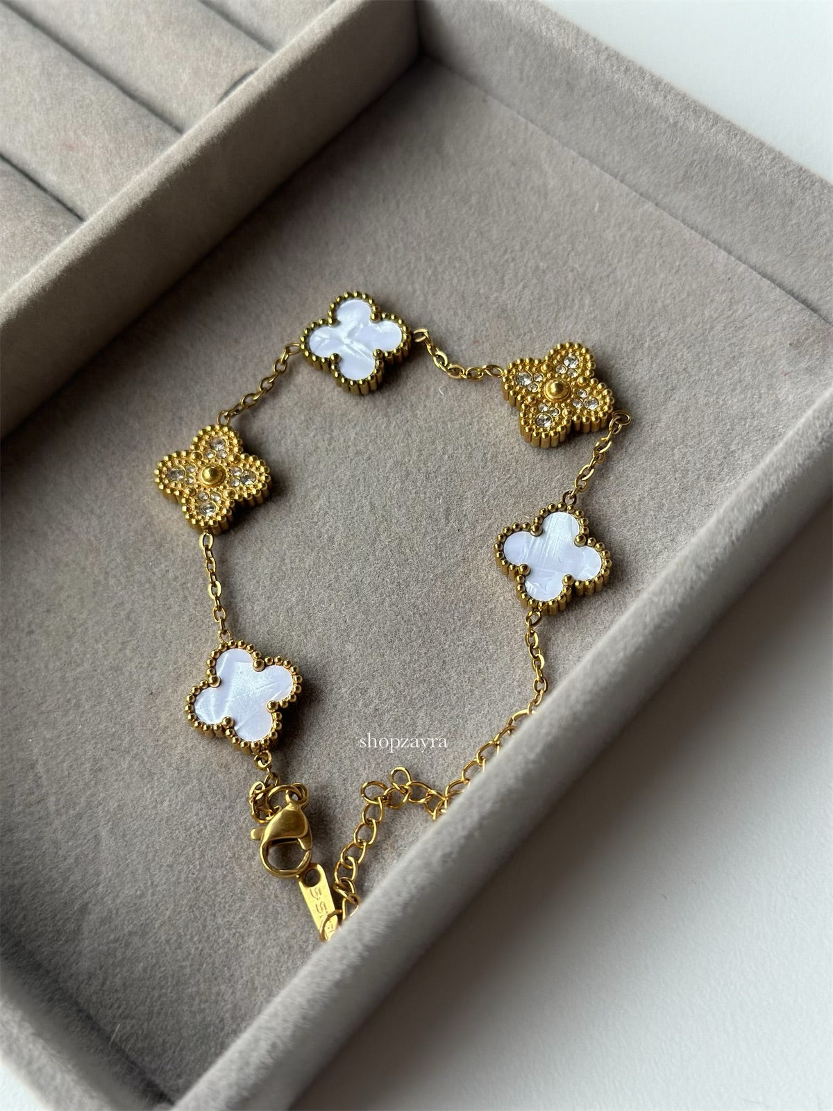 White and Gold Clover Bracelet