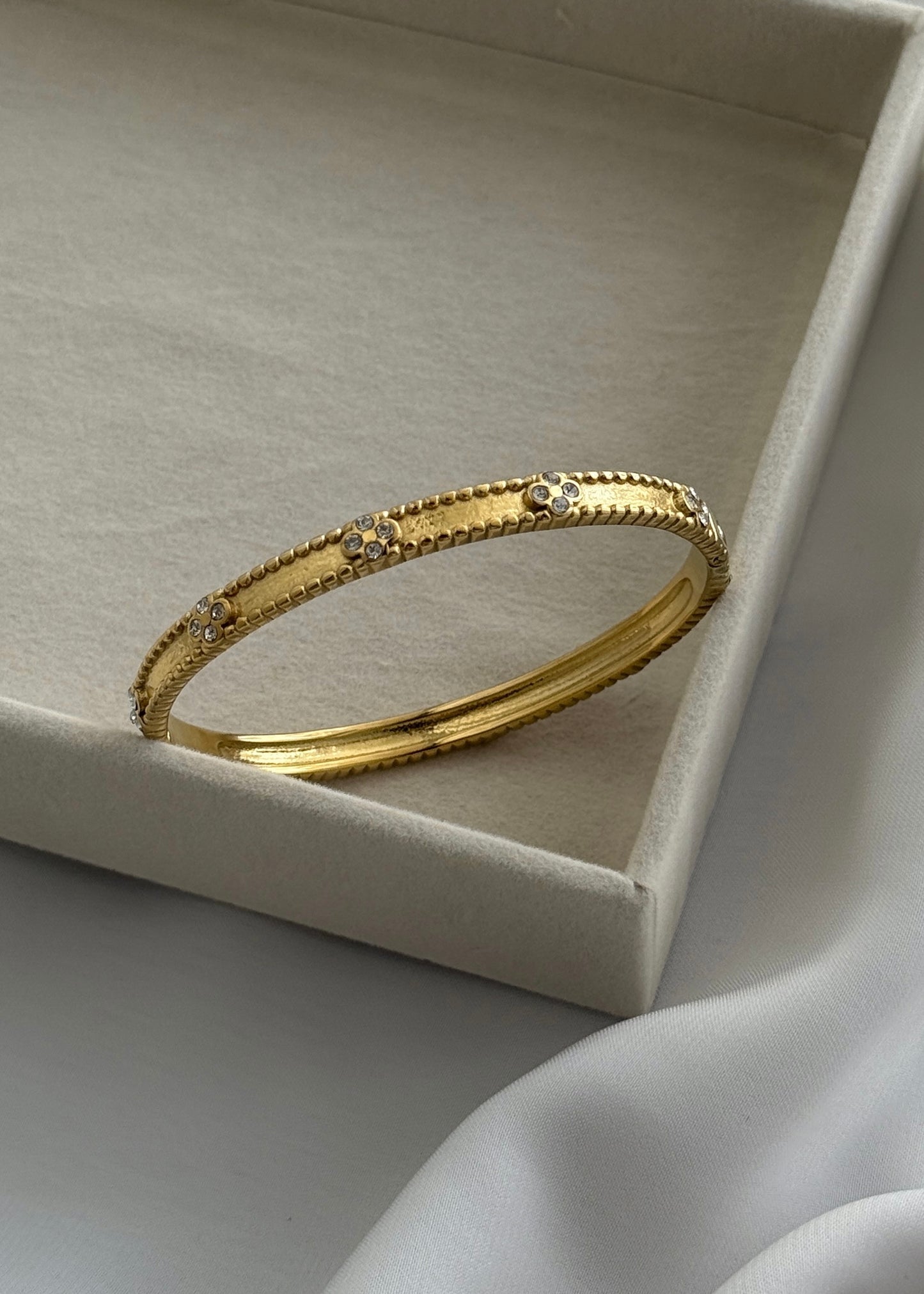 Lyza Luxe Cuff