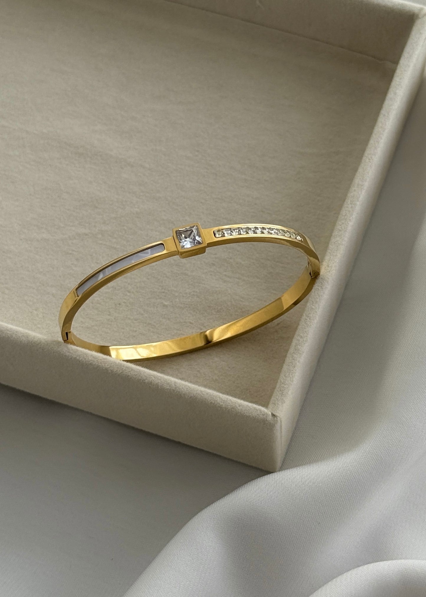 Laska Bracelet