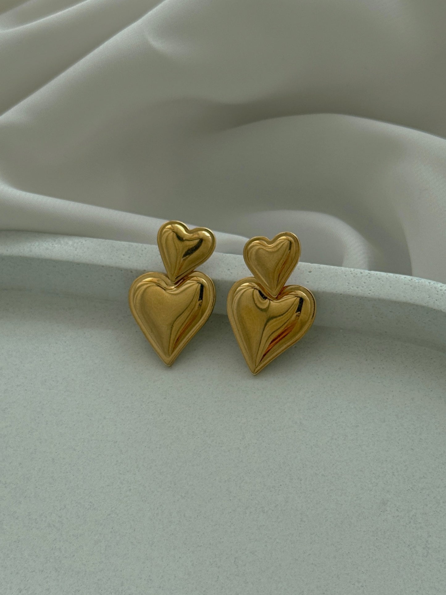 Earl Heart Earrings