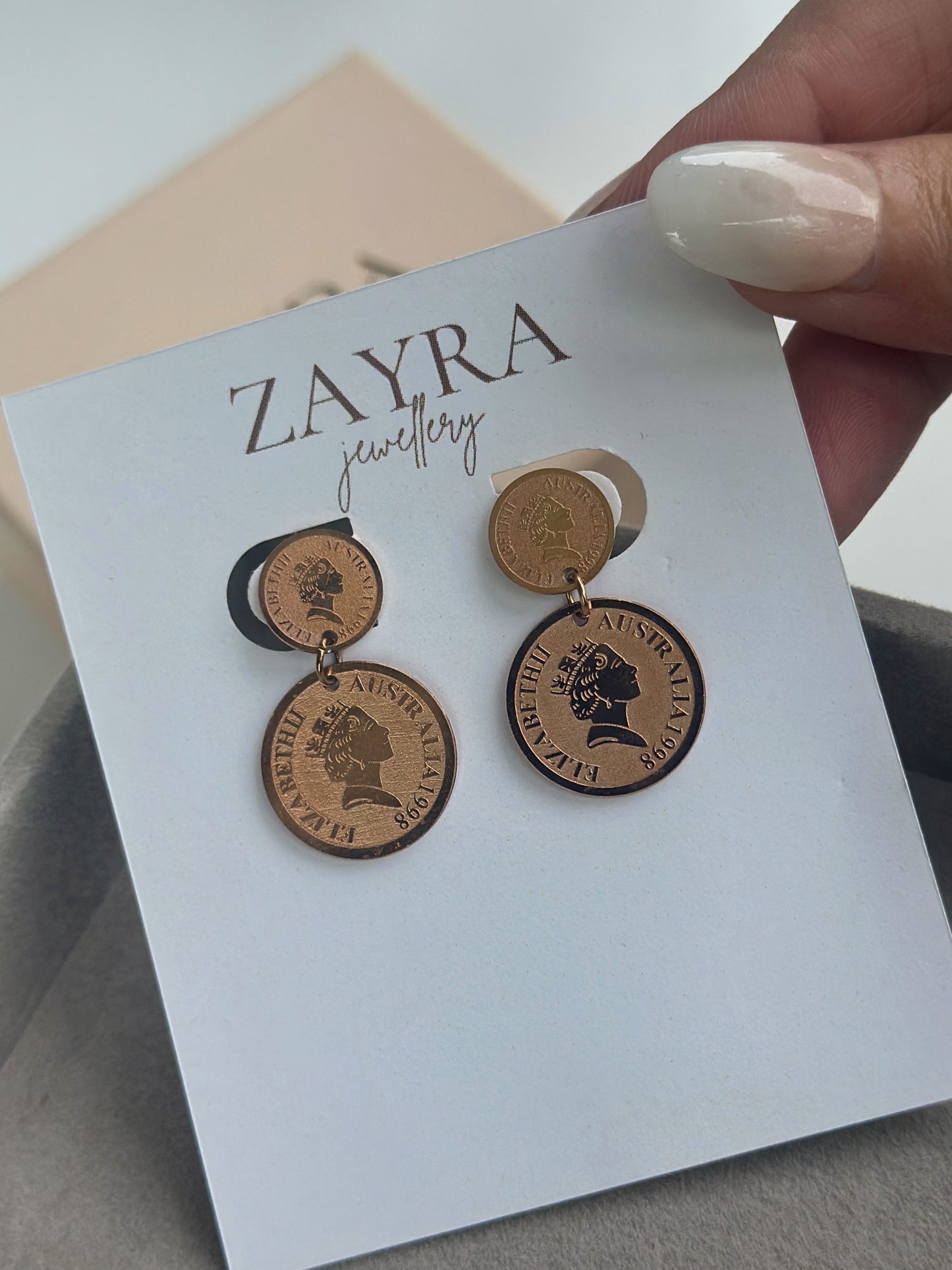 Eloura Earrings