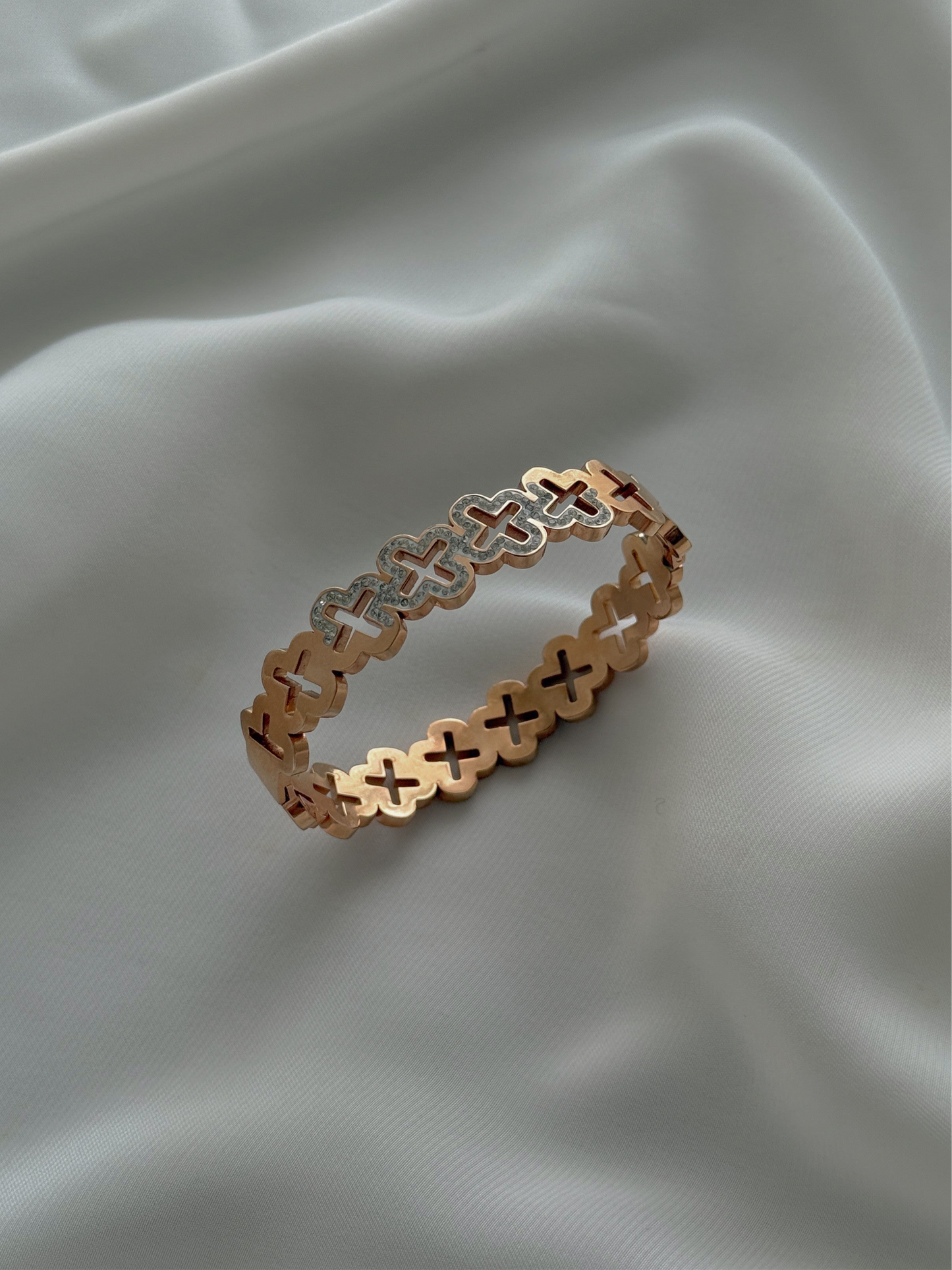 Nuva Bracelet