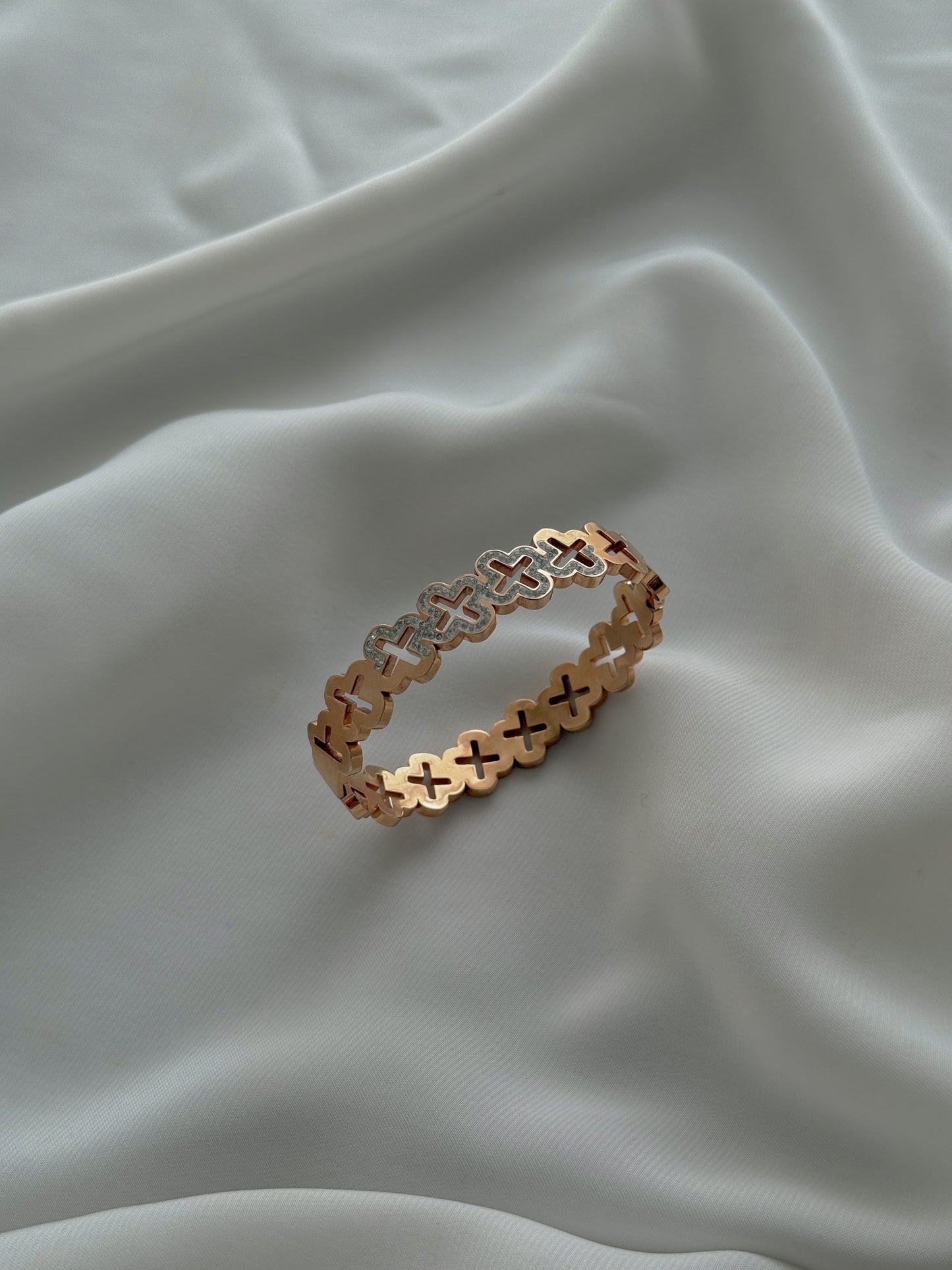 Nuva Bracelet