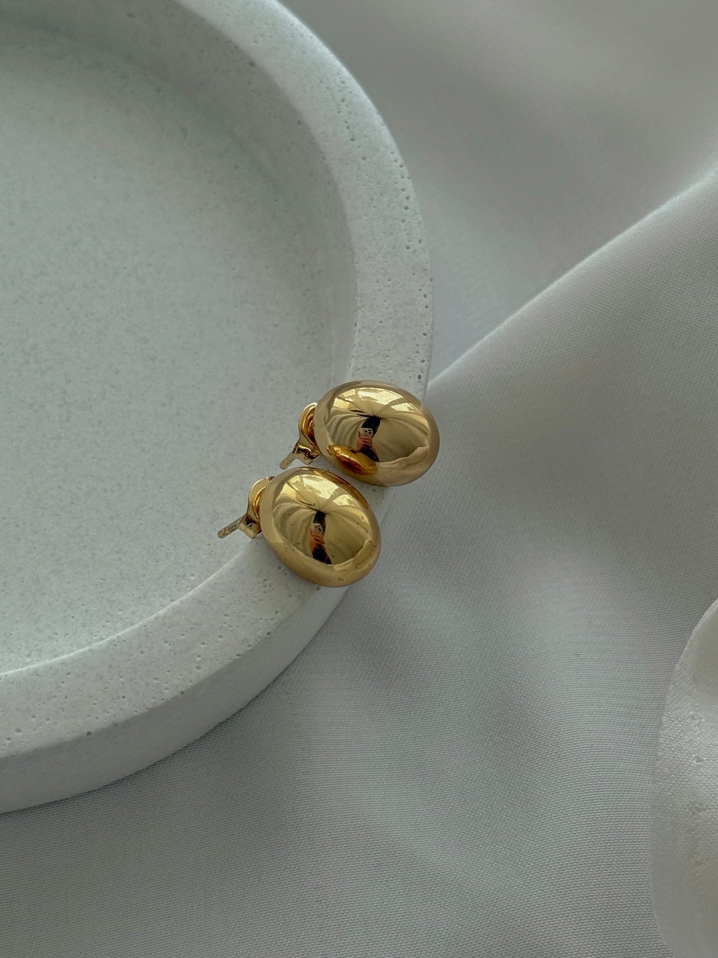 Una Earrings