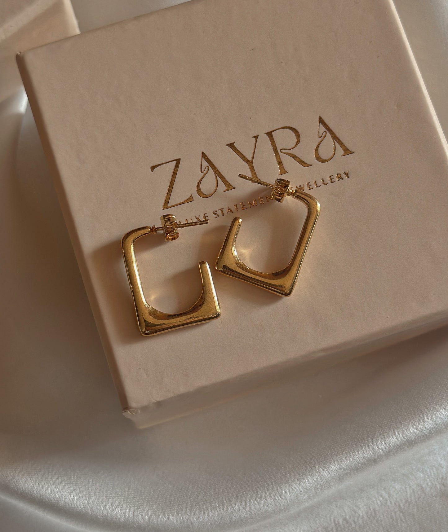 Aven Earrings