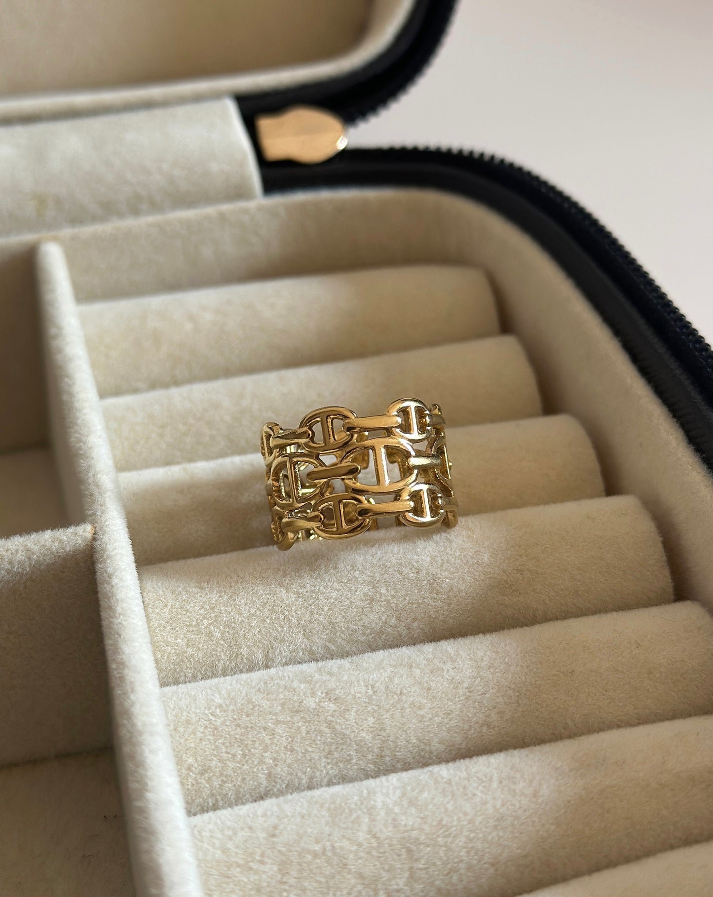Liyana Ring