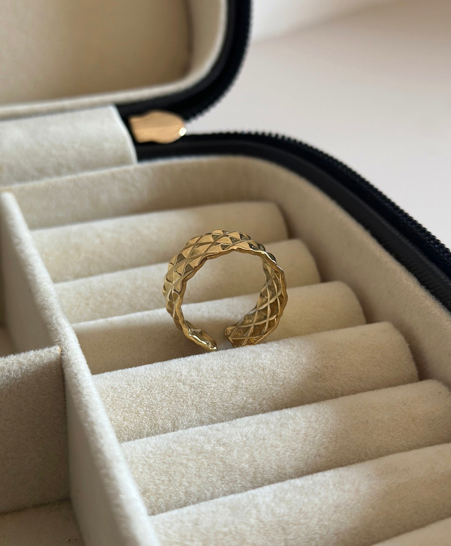 Noura Ring