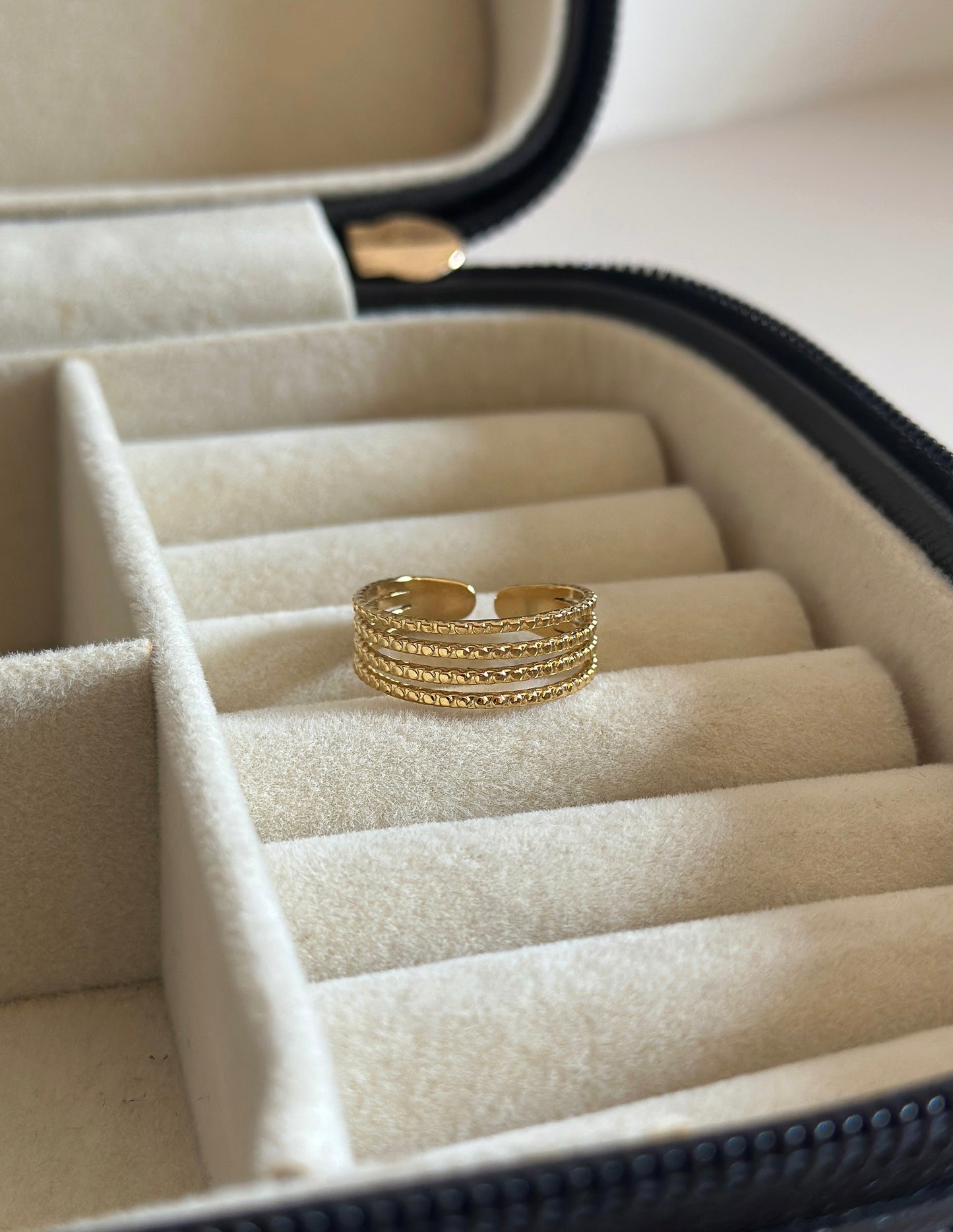 Yusra Ring