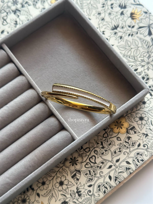 Lily Luxe Cuff