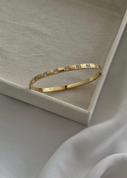 Luxe Aria Cuff