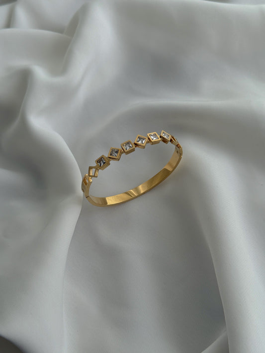 Luxe Astra Cuff