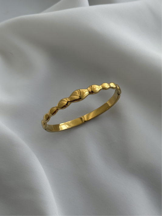 Caeli Luxe Cuff